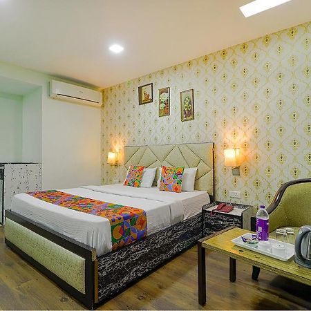 Fabhotel Prime Z Grand Ludhiana Buitenkant foto