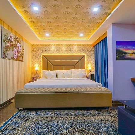 Fabhotel Prime Z Grand Ludhiana Buitenkant foto