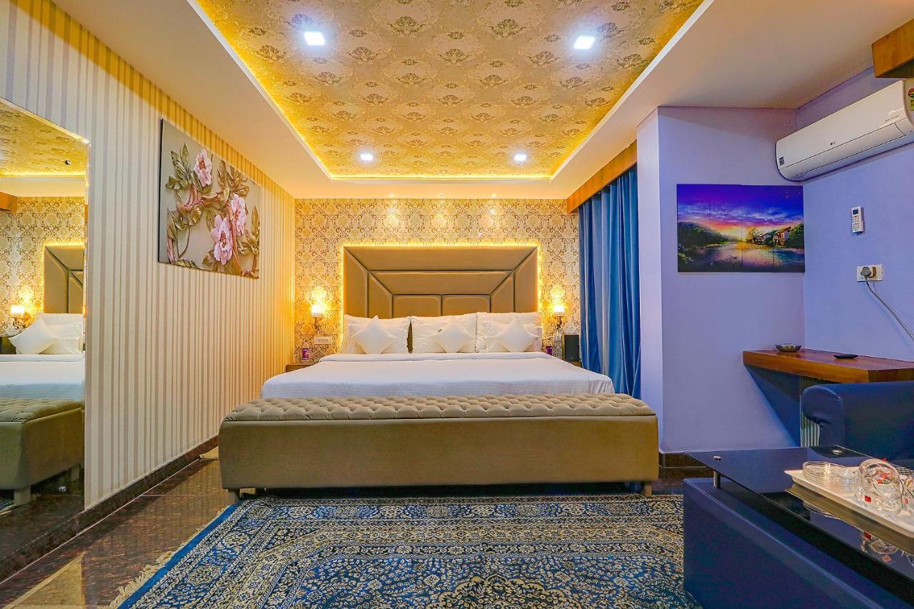 Fabhotel Prime Z Grand Ludhiana Buitenkant foto