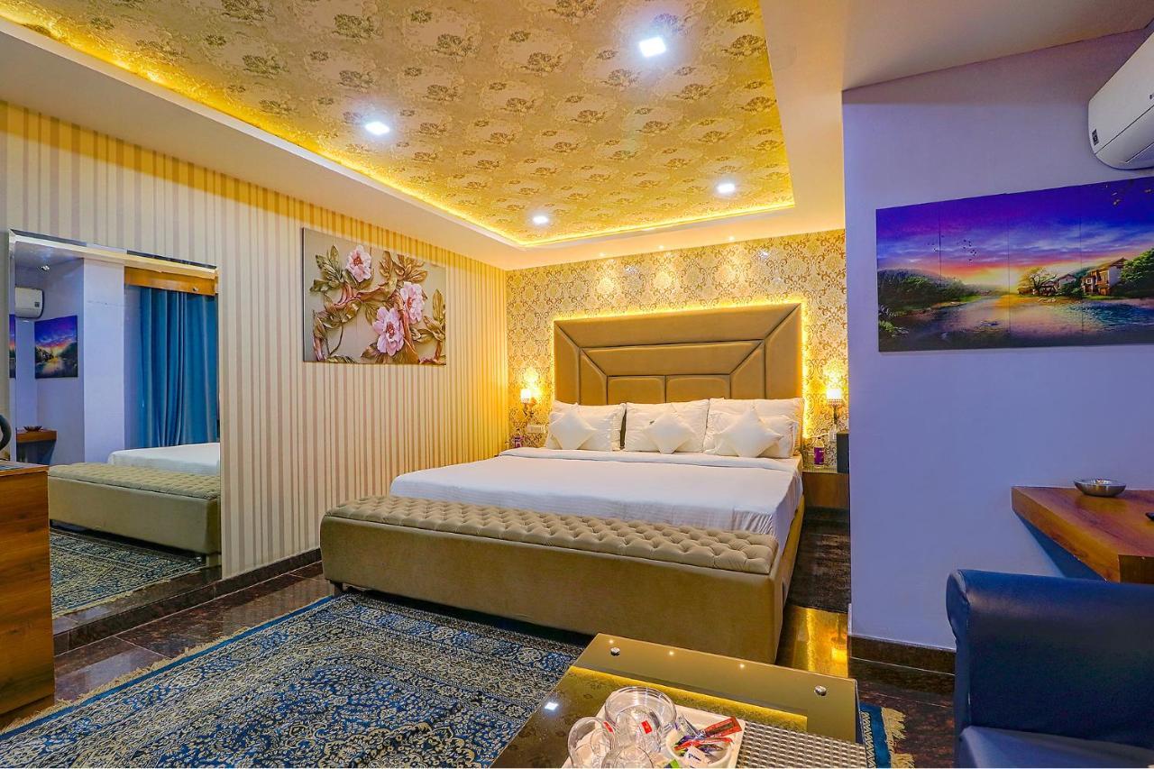 Fabhotel Prime Z Grand Ludhiana Buitenkant foto