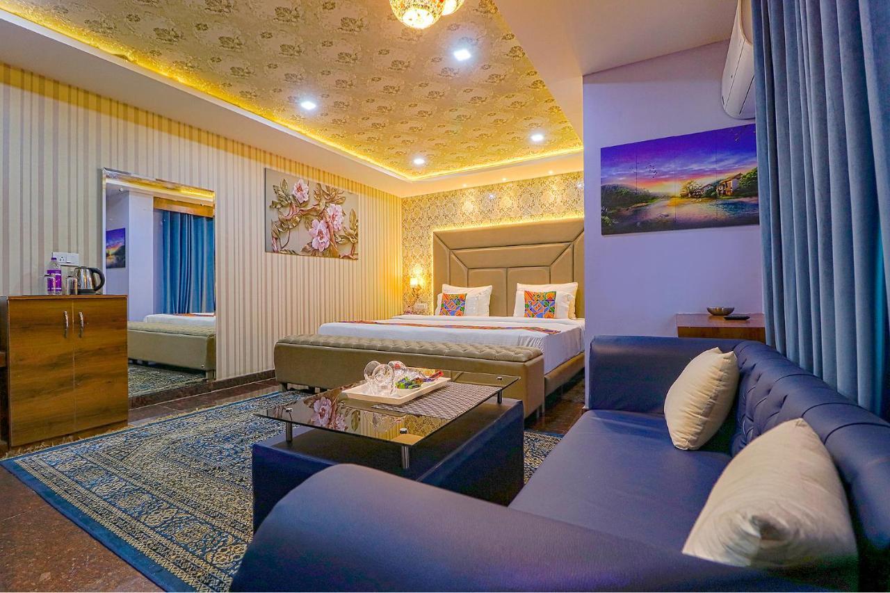 Fabhotel Prime Z Grand Ludhiana Buitenkant foto